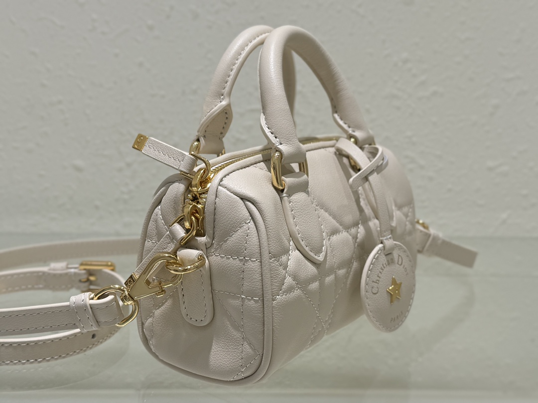 Dior Groove 17 Mini Bag White Macrocannage Calfskin